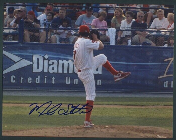 Mike Stutes Phillies Signed/Autographed 8x10 Photo PASS 120287