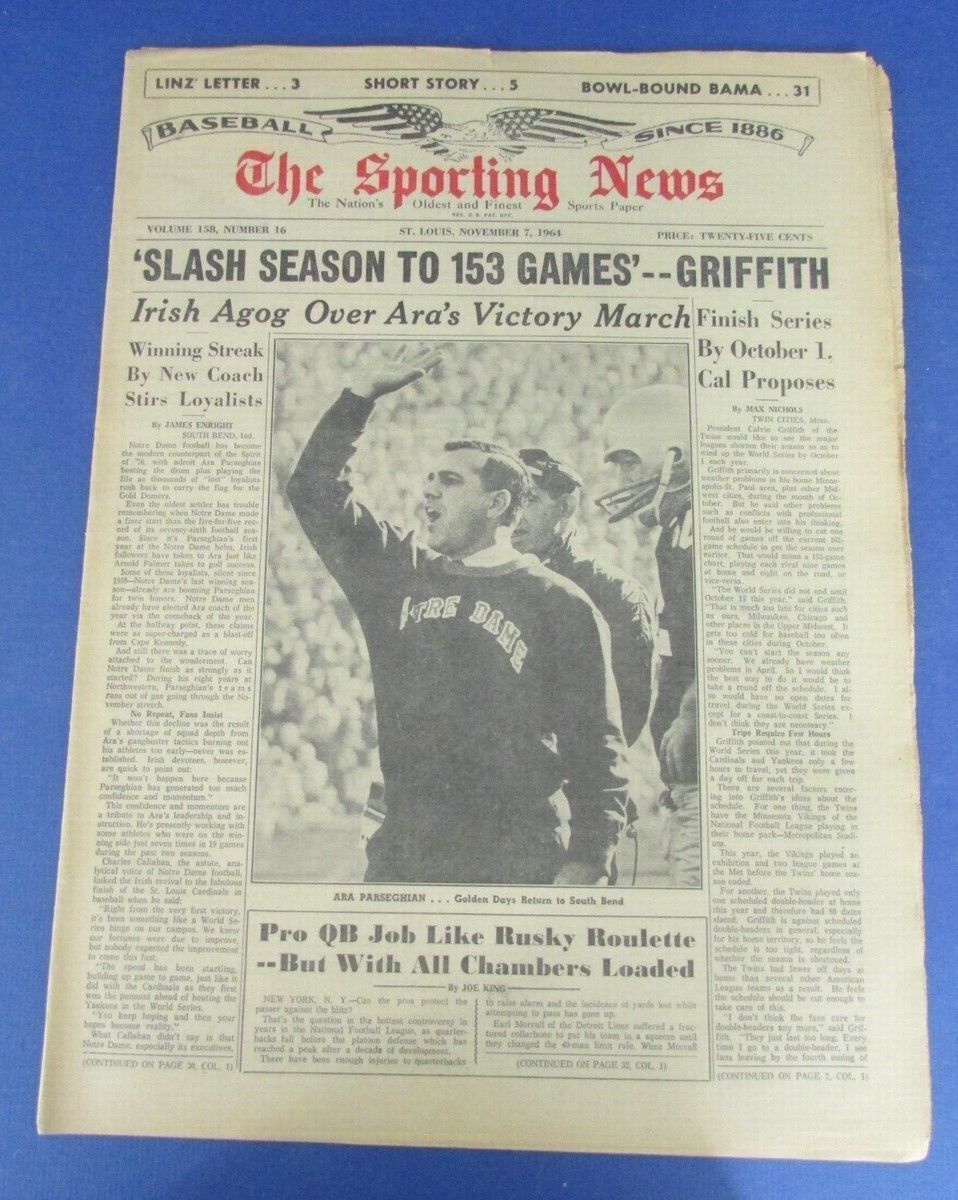 Sporting News 11/7/64 Notre Dame Ara Parseghian on Cover 124809