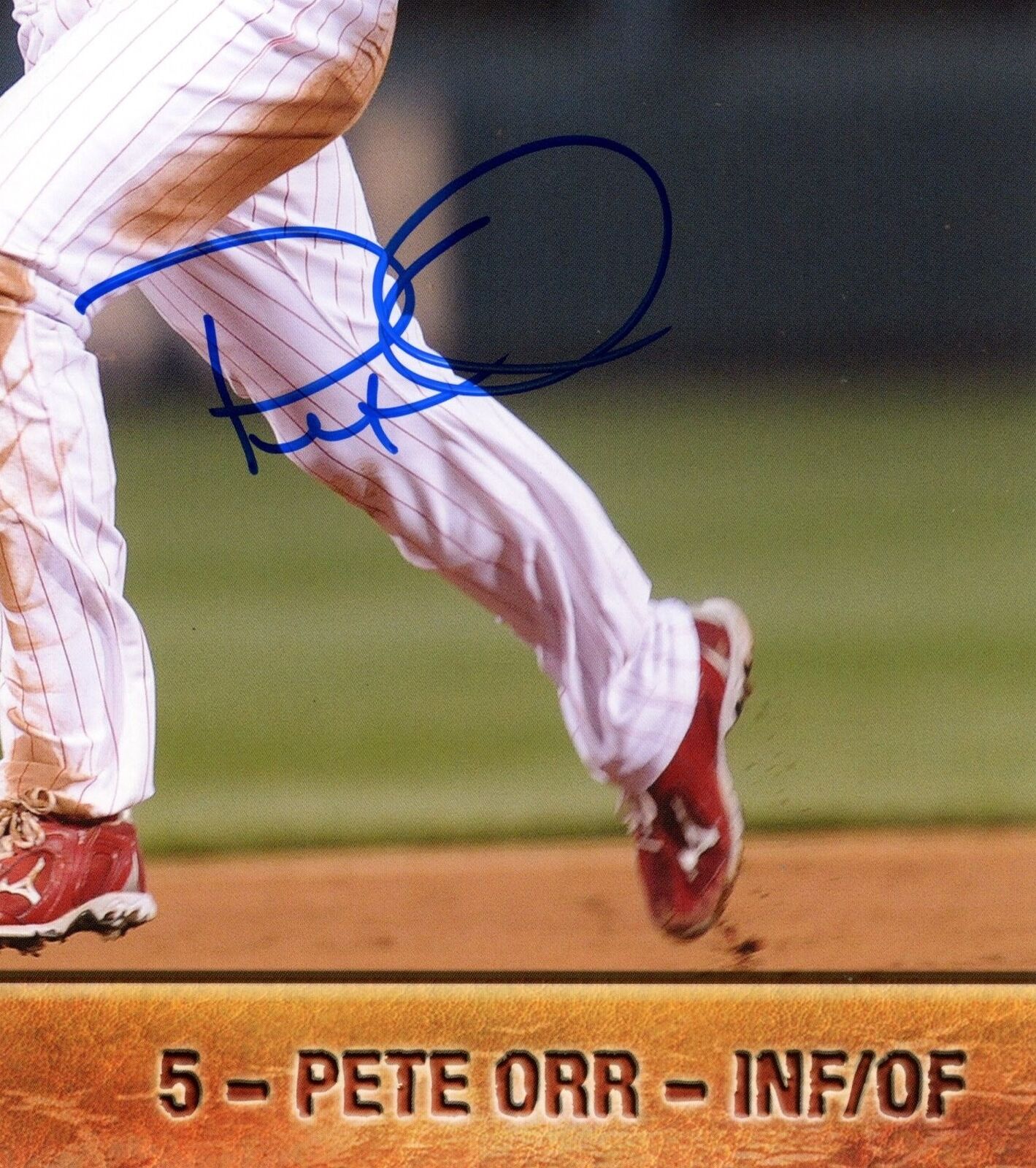 Pete Orr Autographed 2011 8x10 Phillies Phan Photo