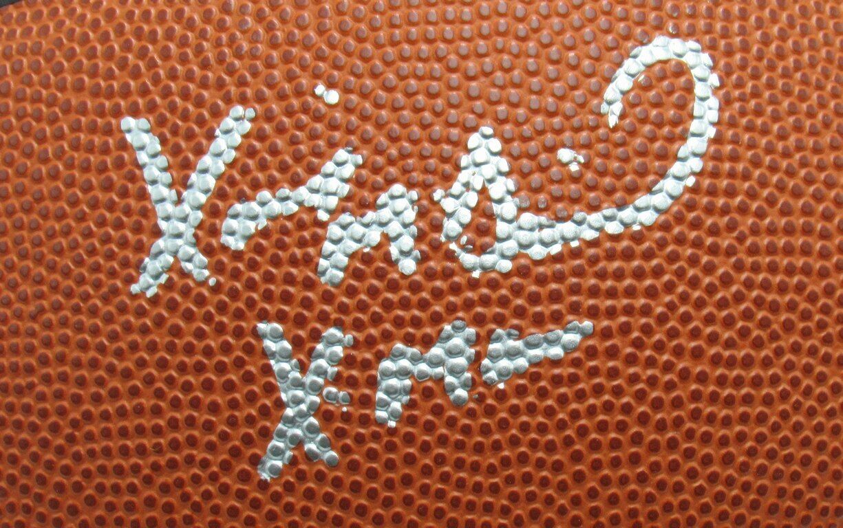 Xavier McDaniel Supersonics Signed/Inscr Wilson NBA Basketball Beckett 167287