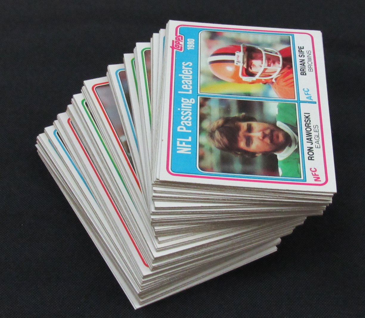 1981 Topps Football Card Complete Set (1-528) Montana RC Monk Hampton 193249