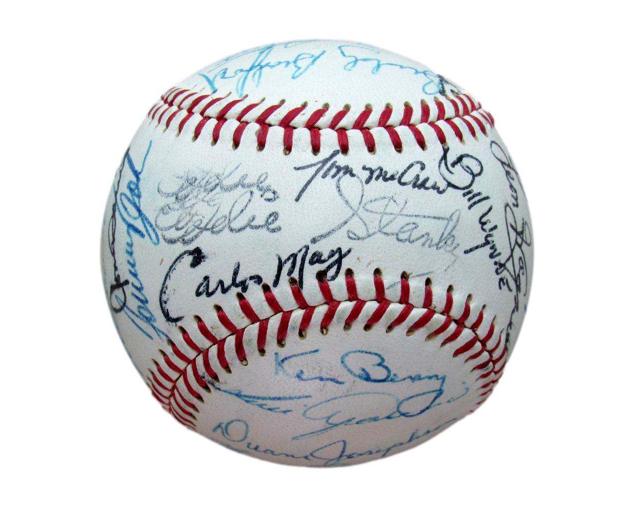 1968 Chicago White Sox Team Signed OAL Baseball (31) Wilhelm Aparicio HOF 193593
