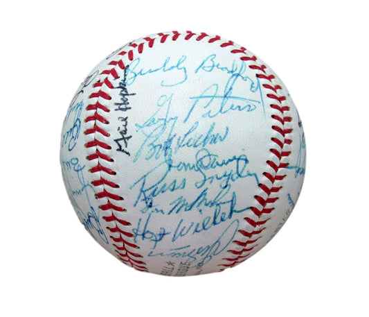 1968 Chicago White Sox Team Signed OAL Baseball (31) Wilhelm Aparicio HOF 193593