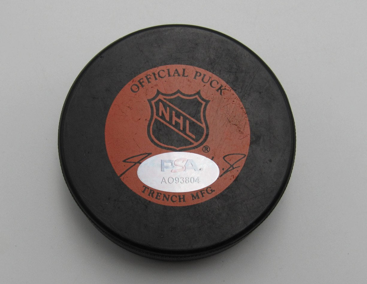 Wayne Gretzky HOF Signed Edmonton Oilers Official Game Hockey Puck PSA 193961
