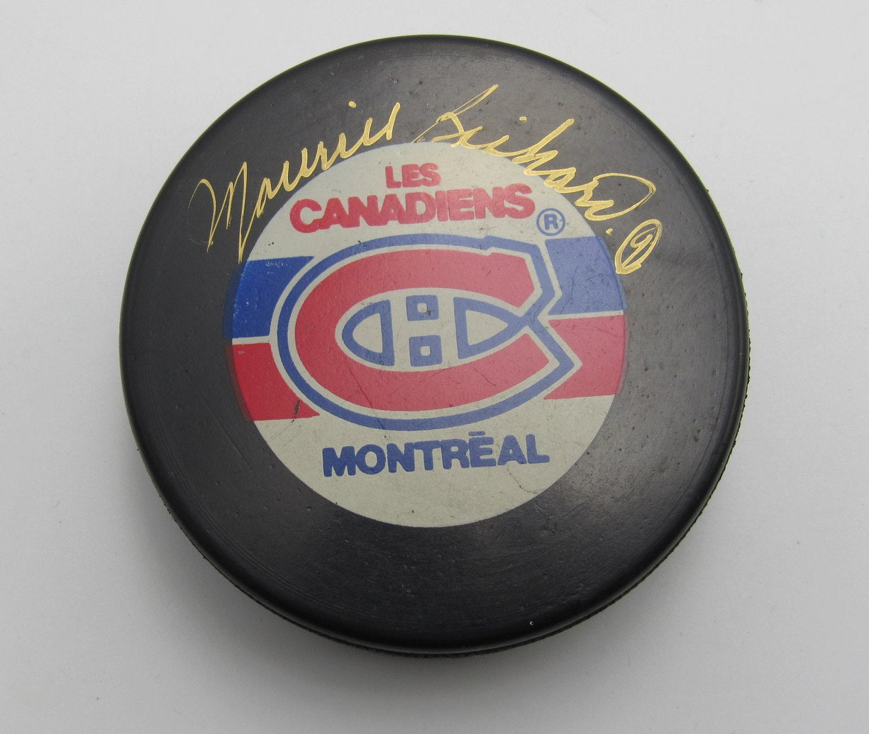Maurice Richard HOF Signed 1993 Cup Champs Hockey Puck Canadiens PSA 193965