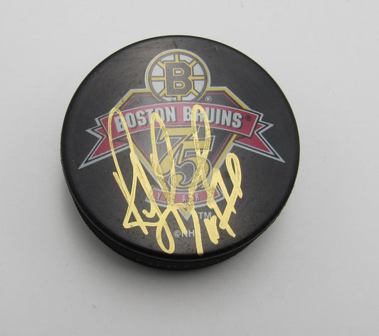 Ray Bourque HOF Signed Boston Bruins 75th Anniversary Hockey Puck PSA 193967