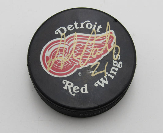 Adam Oates HOF Signed/Autographed Detroit Red Wings Hockey Puck PSA 194287