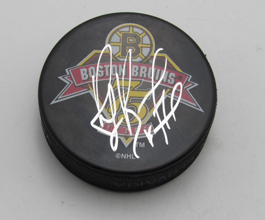 Ray Bourque HOF Signed Boston Bruins 75th Anniversary Hockey Puck PSA 194308
