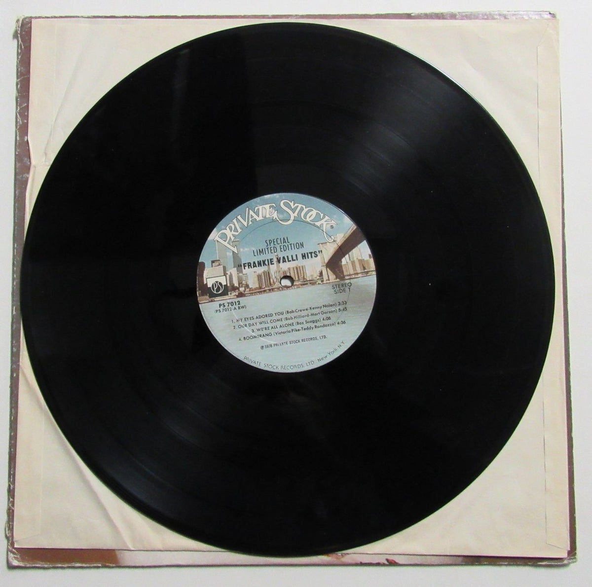 Frankie Valli Signed/Auto Record Album "Frankie Valli Hits" PSA/DNA 194708