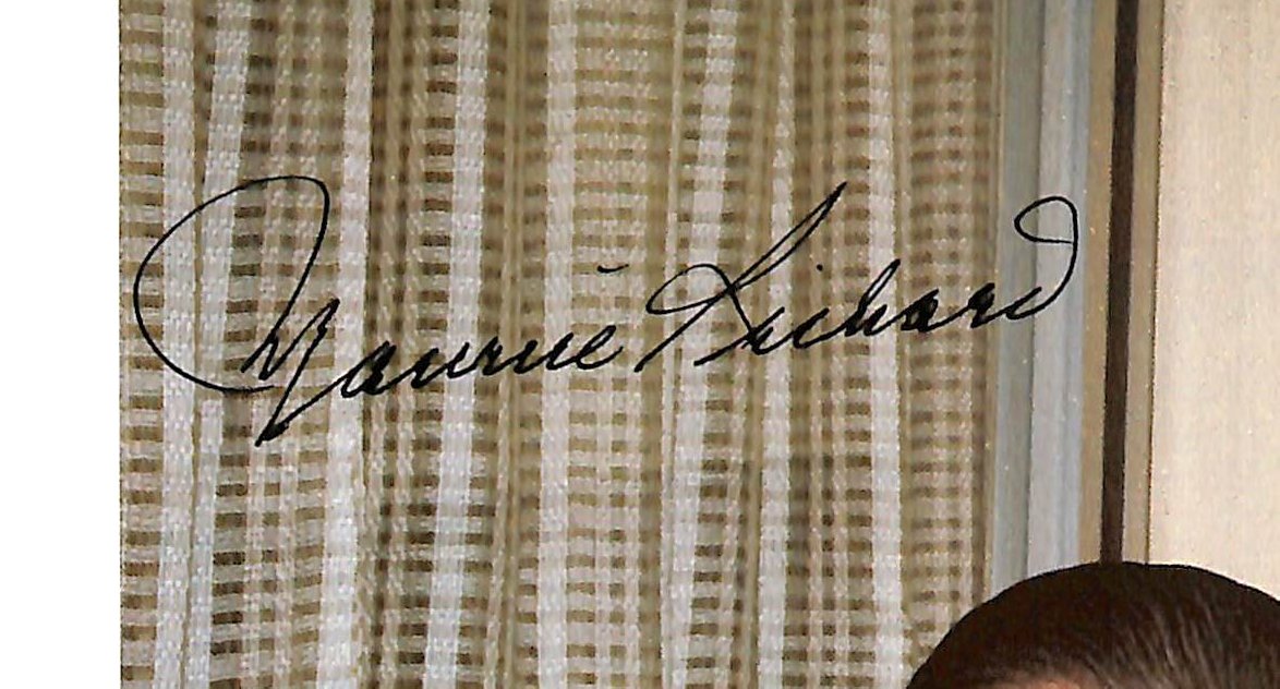 Maurice Richard HOF Signed/Auto 8x10 Photo Montreal Canadiens PSA 195016