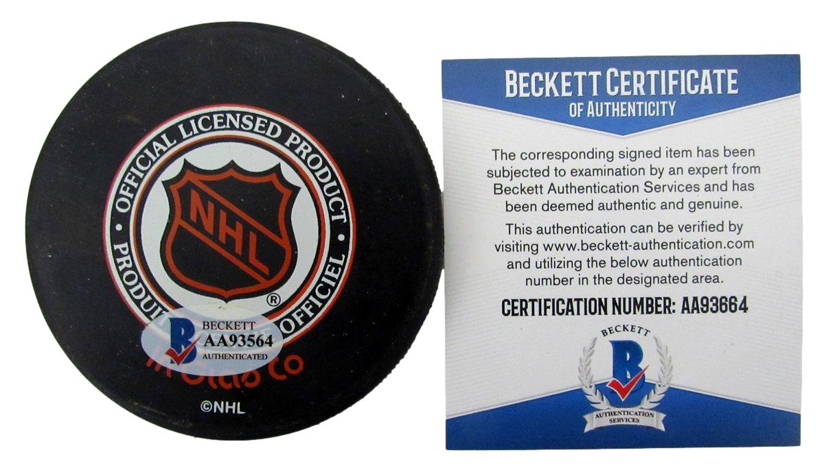 Bernie Parent HOF Signed/Auto Boston Bruins Logo Hockey Puck Beckett 194784