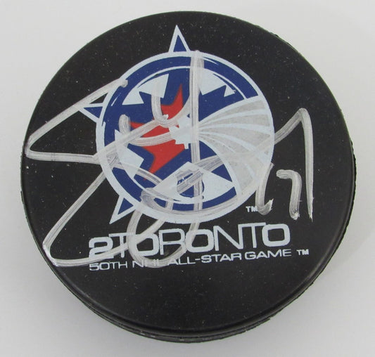 Steve Yzerman HOF Signed/Auto 2000 NHL All-Star Hockey Puck Red Wings JSA 196611