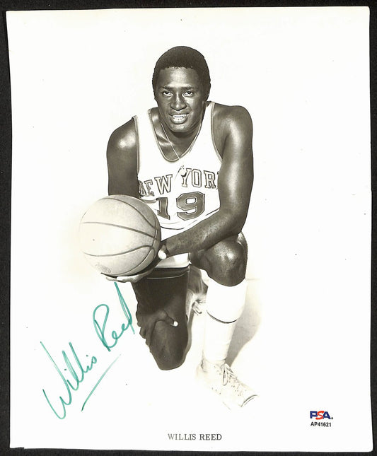 Willus Reed HOF Signed/Autographed 8x10 Photo NY Knicks PSA/DNA 196670