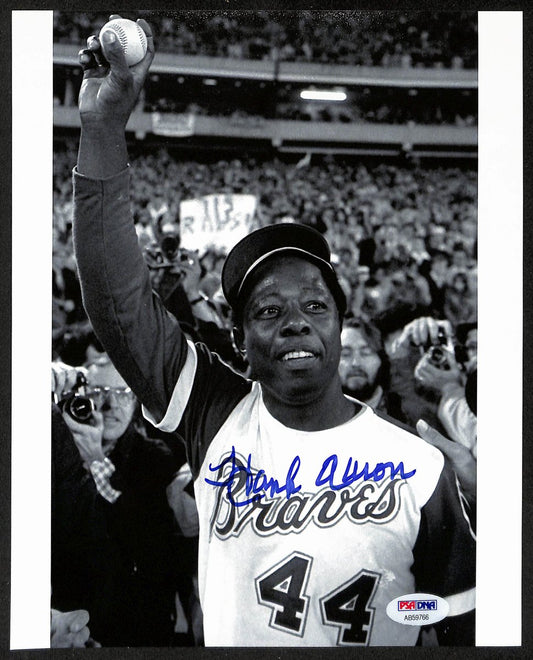 Hank Aaron HOF Signed/Auto 8x10 B/W Photo #715 Home Run Braves PSA/DNA 197212