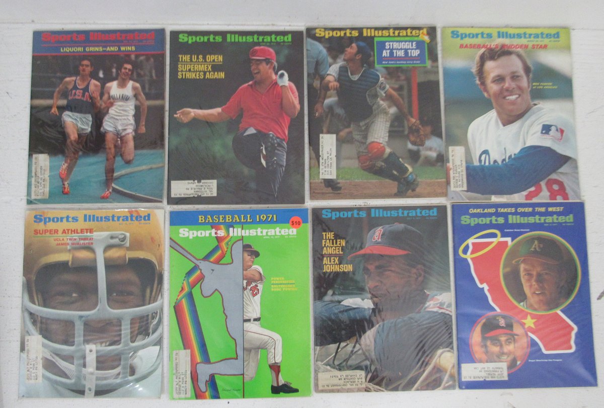 Lot of (32) 1971 Sports Illustrated Magazines Super Bowl/Ali Covers 198619