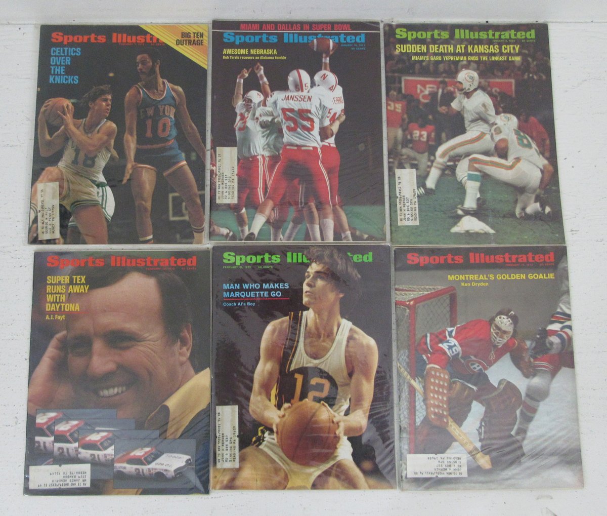 Lot of (44) 1972 Sports Illustrated Magazines Nicklaus/Mays-Mets Covers 198624