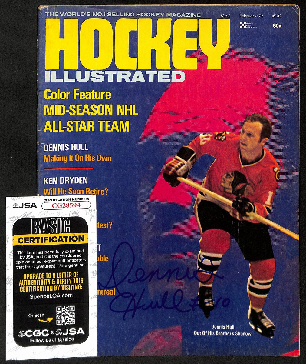 Dennis Hull Chicago Blackhawks Signed/Auto 1972 Hockey Illustrated JSA 197284
