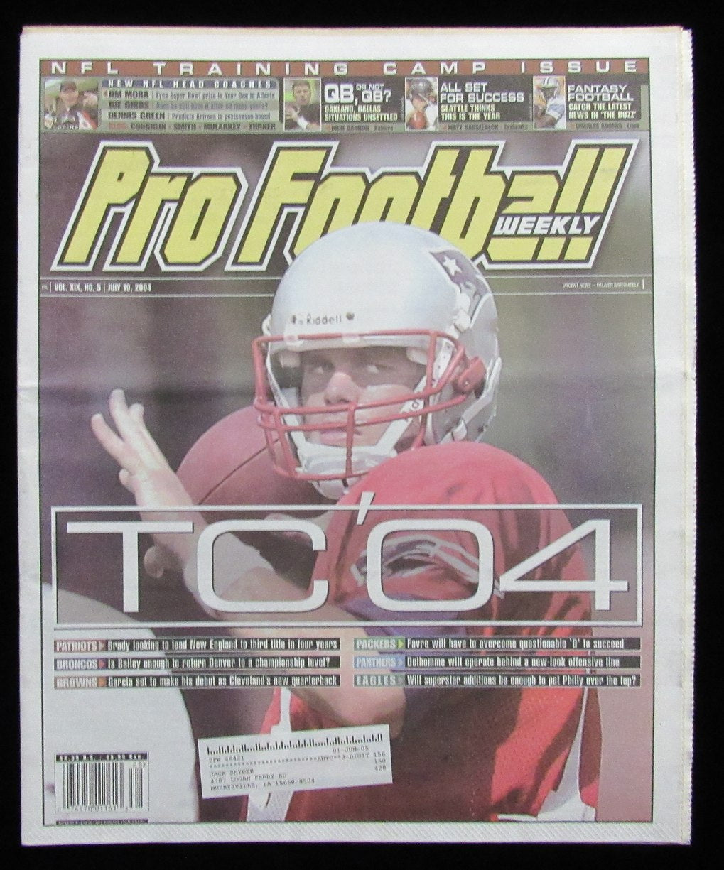 July 19, 2004 Pro Football Weekly Newspaper Tom Brady on Cover 198237