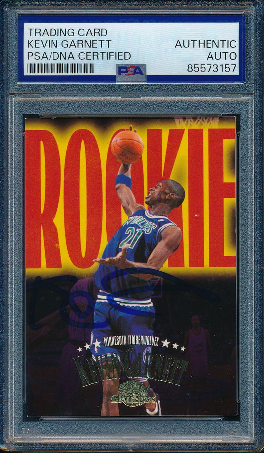 Kevin Garnett HOF Signed/Auto On Card 1995-96 Skybox RC Card #233 PSA/DNA 198484