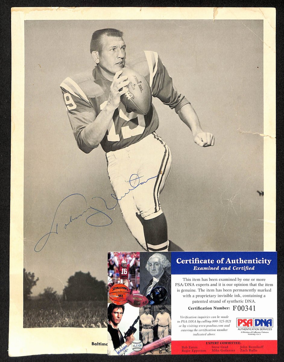 Johnny Unitas HOF Signed Vintage 8x10 Team Issued Photo Colts PSA/DNA 198855