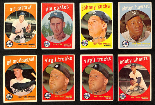 Lot of (8) Miscellaneous UNSIGNED 1959 TOPPS New York Yankees Cards 199428