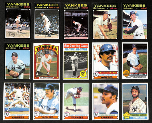 Lot of (26) Miscellaneous UNSIGNED 1970's TOPPS New York Yankees Cards 199430