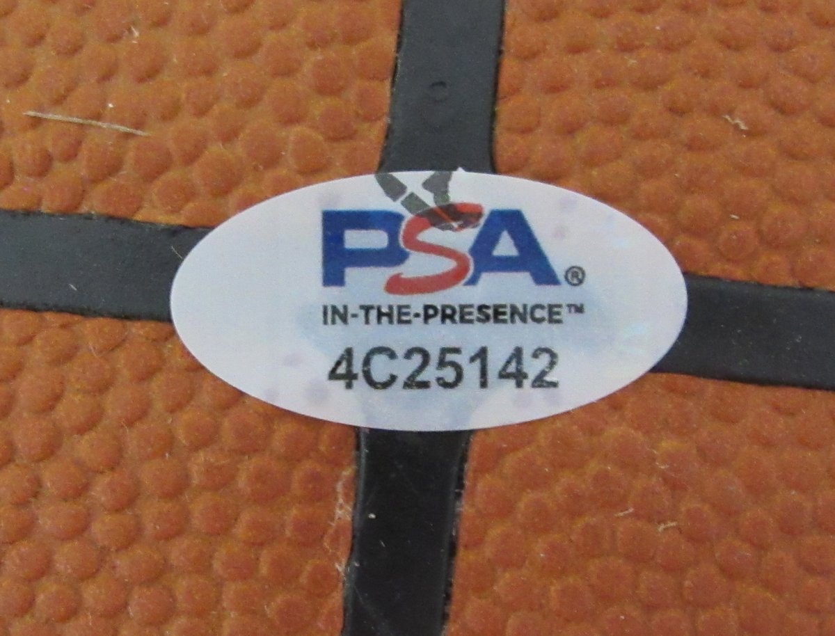 Larry Bird HOF Signed Wilson NBA Leather Game Basketball Celtics PSA/DNA 198609
