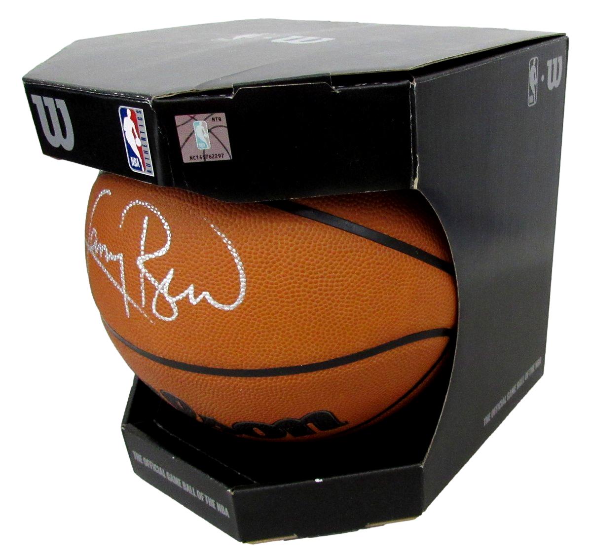 Larry Bird HOF Signed Wilson NBA Leather Game Basketball Celtics PSA/DNA 198611