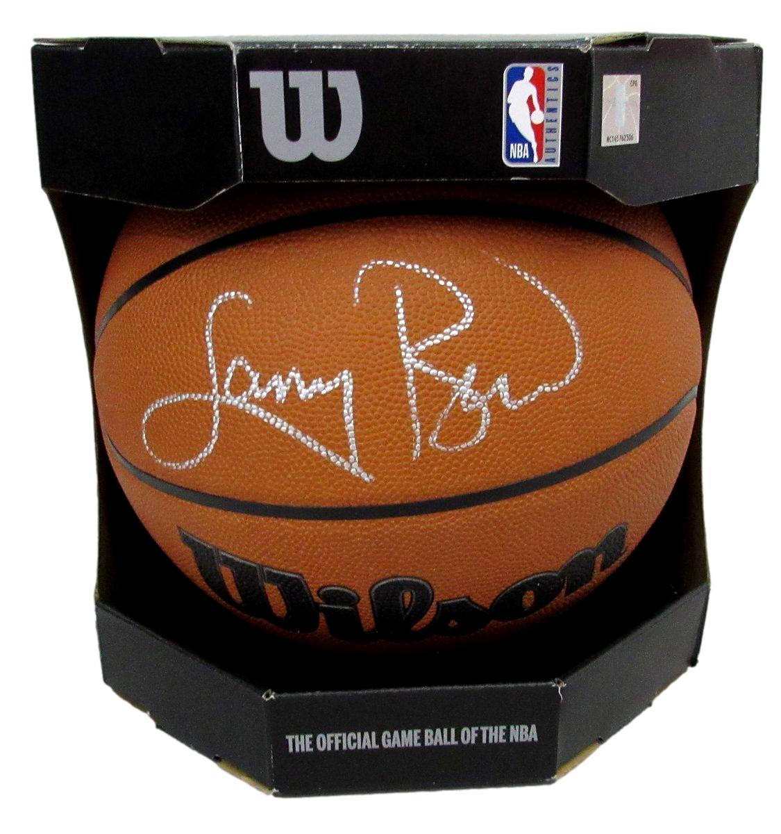 Larry Bird HOF Signed Wilson NBA Leather Game Basketball Celtics PSA/DNA 198613