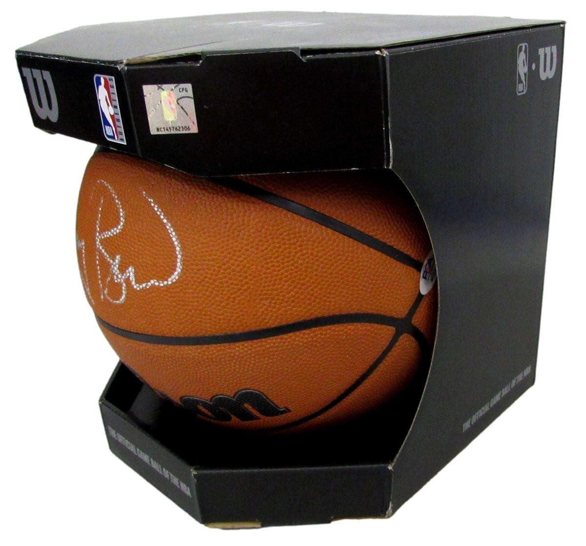 Larry Bird HOF Signed Wilson NBA Leather Game Basketball Celtics PSA/DNA 198613