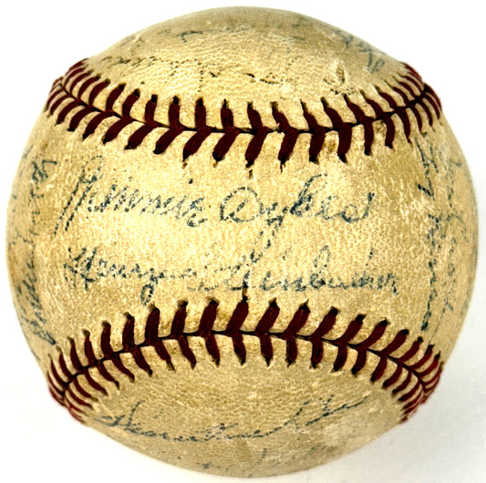 1939 Chicago White Sox Team Signed Baseball (23 Signatures) BAS/Beckett 200510