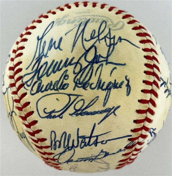 1981 New York Yankees Team Signed Baseball (25 Signatures) BAS/Beckett 200512