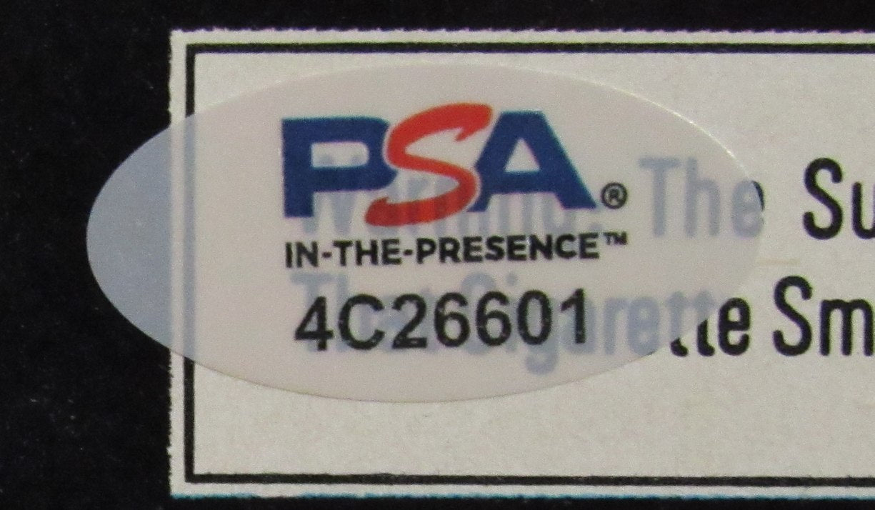 Larry Bird HOF Signed 11/28/1977 Sports Illustrated Magazine PSA/DNA 199057