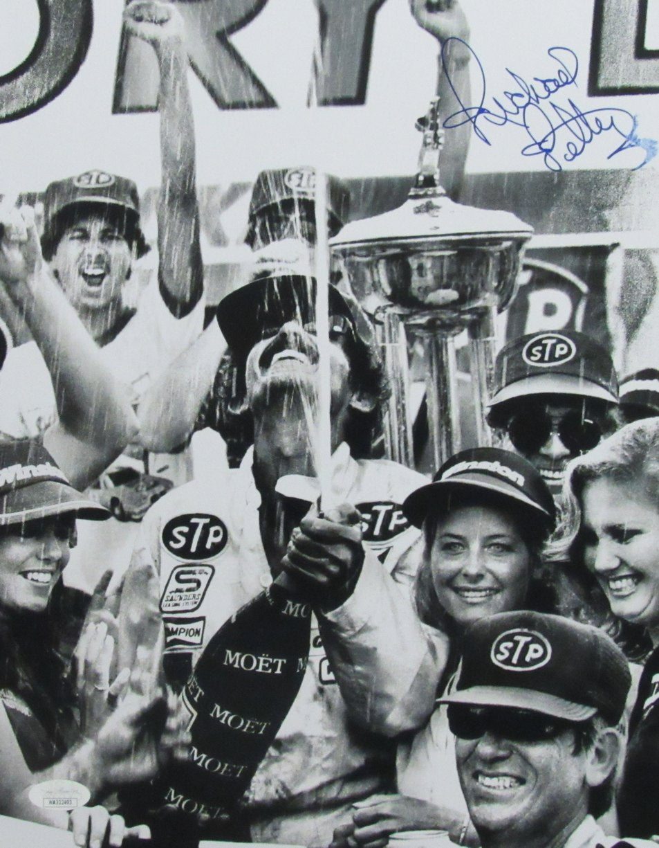 Richard Petty NASCAR Signed/Autographed 11x14 Photo JSA 200096