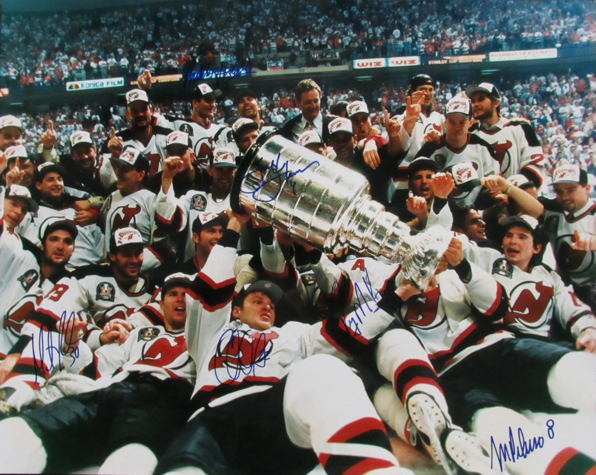 2002-03 New Jersey Devils Stars Multi-Signed by (6) 16x20 Photo PSA 192300