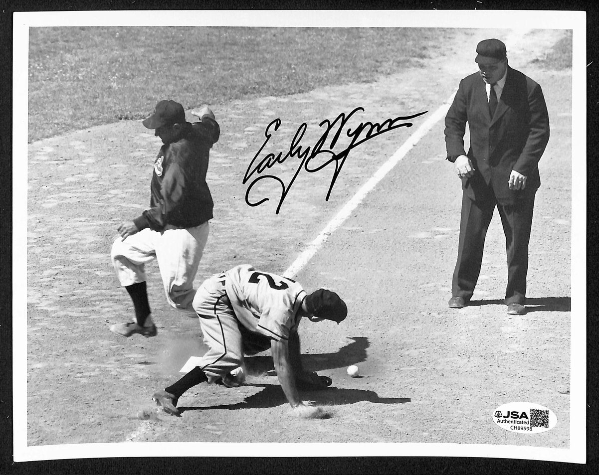 Early Wynn HOF Signed/Auto 9x7 B/W Press Photo Cleveland Indians JSA 199153