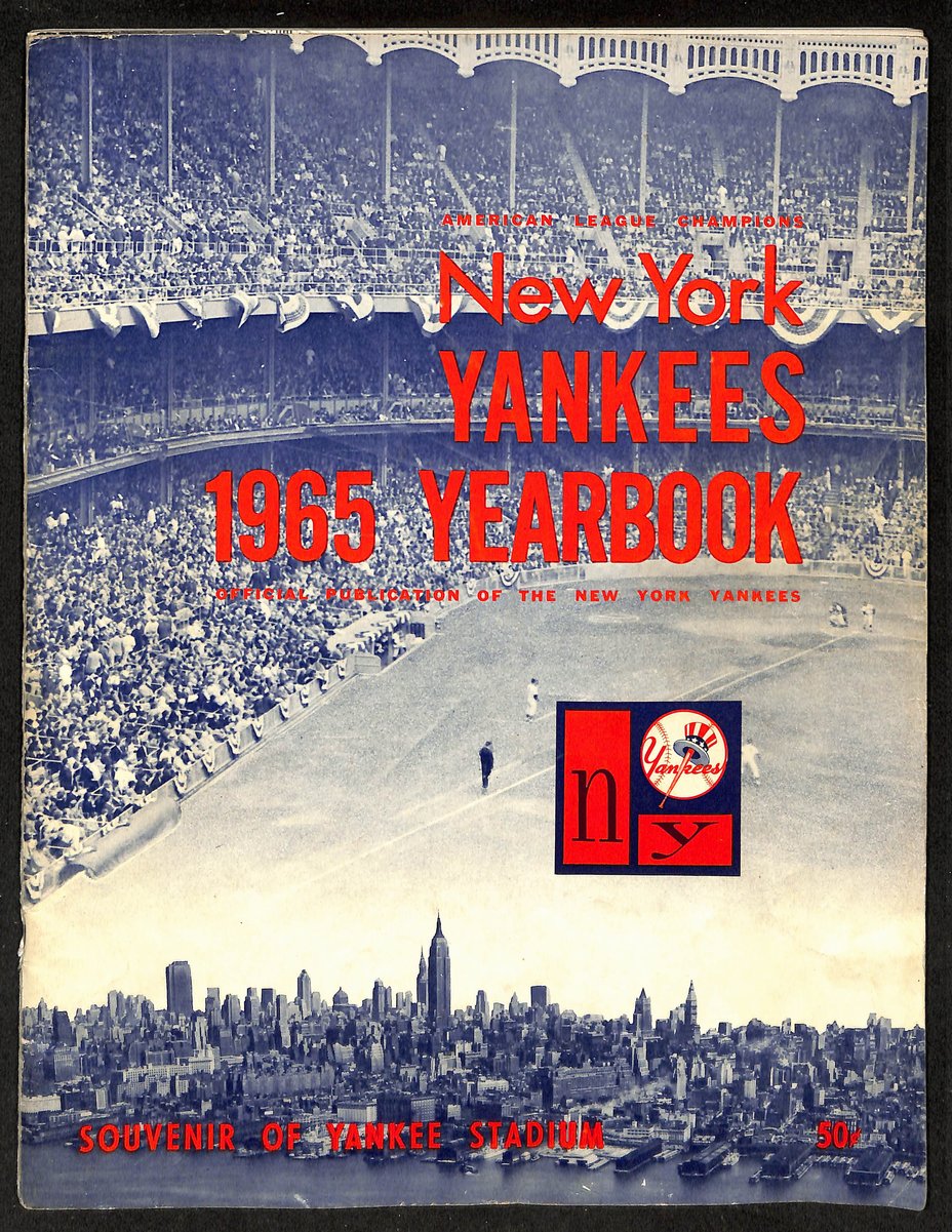 1965 New York Yankees Baseball Yearbook Mickey Mantle 200618