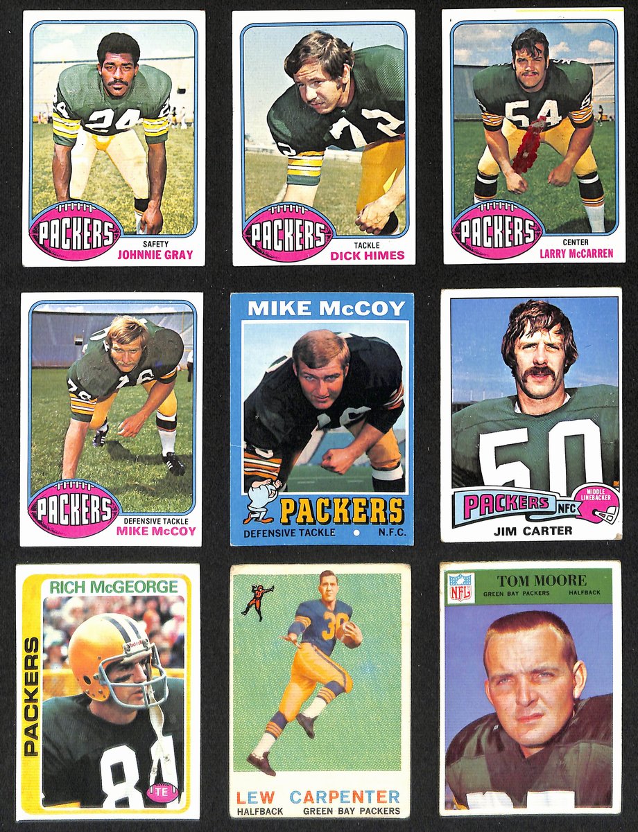 Green Bay Packers Lot of 16 Topps Football Cards  200715