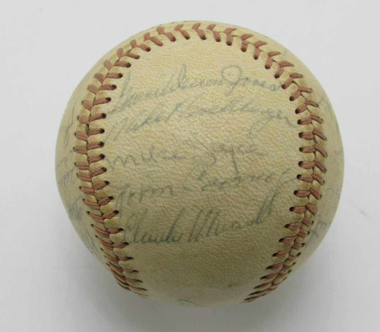 1963 Chicago White Sox Team Multi-Signed/Autographed (24) Baseball 196359