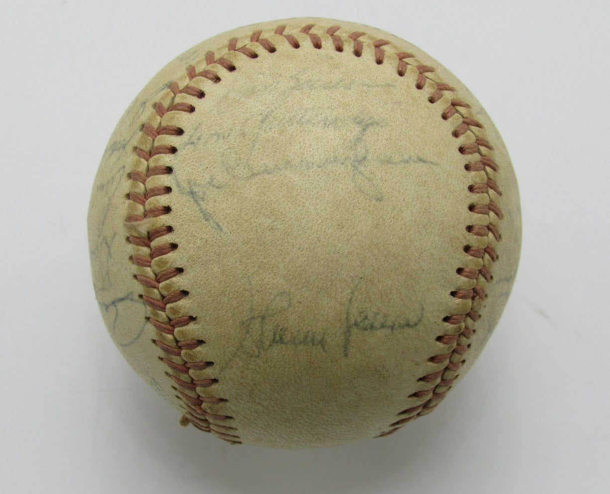 1963 Chicago White Sox Team Multi-Signed/Autographed (24) Baseball 196359