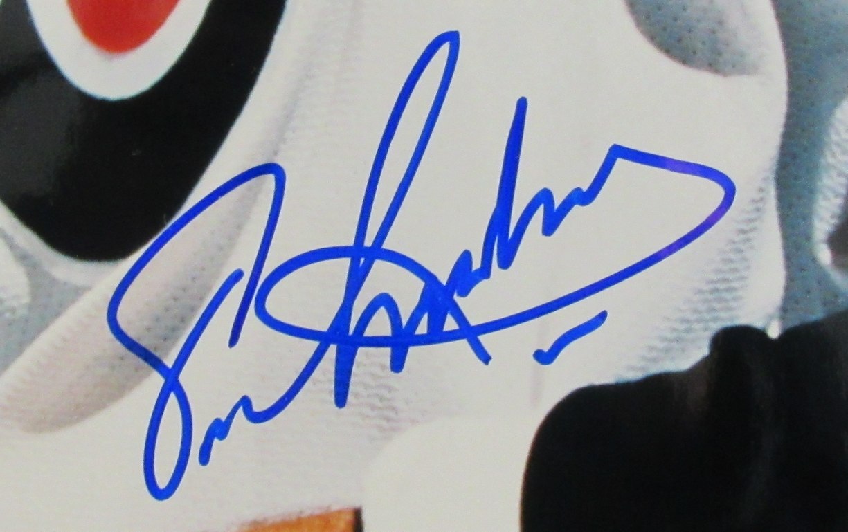 Eric Lindros HOF Signed/Autographed 16x20 Photo Flyers Mounted Memories 201044