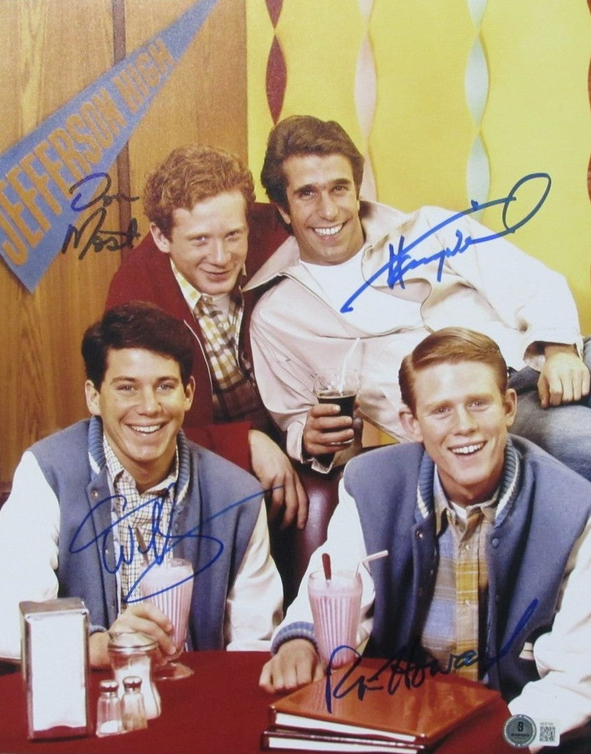 Happy Days Cast Signed (4) 11x14 Photo Howard/Winkler/Most/Williams BAS 201042