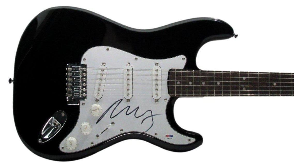 Neil Young Signed/Autographed Full Size Fender Electric Guitar PSA/DNA 201270