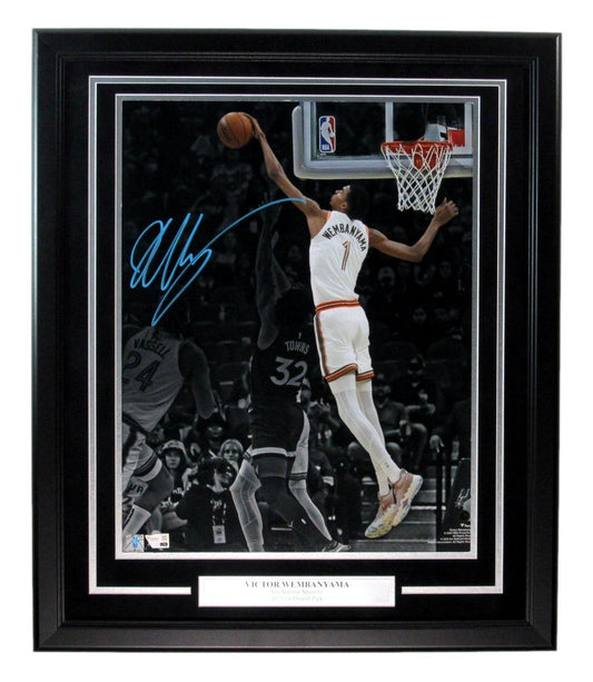 Victor Wembanyama San Antonio Spurs Autographed 16x20 Framed Photo Fanatics 6110