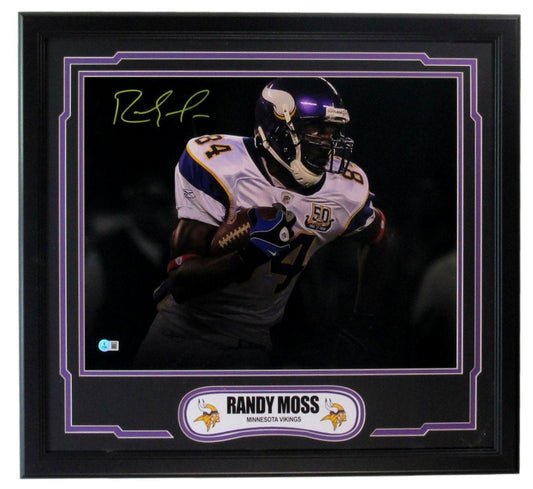 Randy Moss HOF Autographed/Signed Vikings 16x20 Photo Framed ITP Beckett 203226