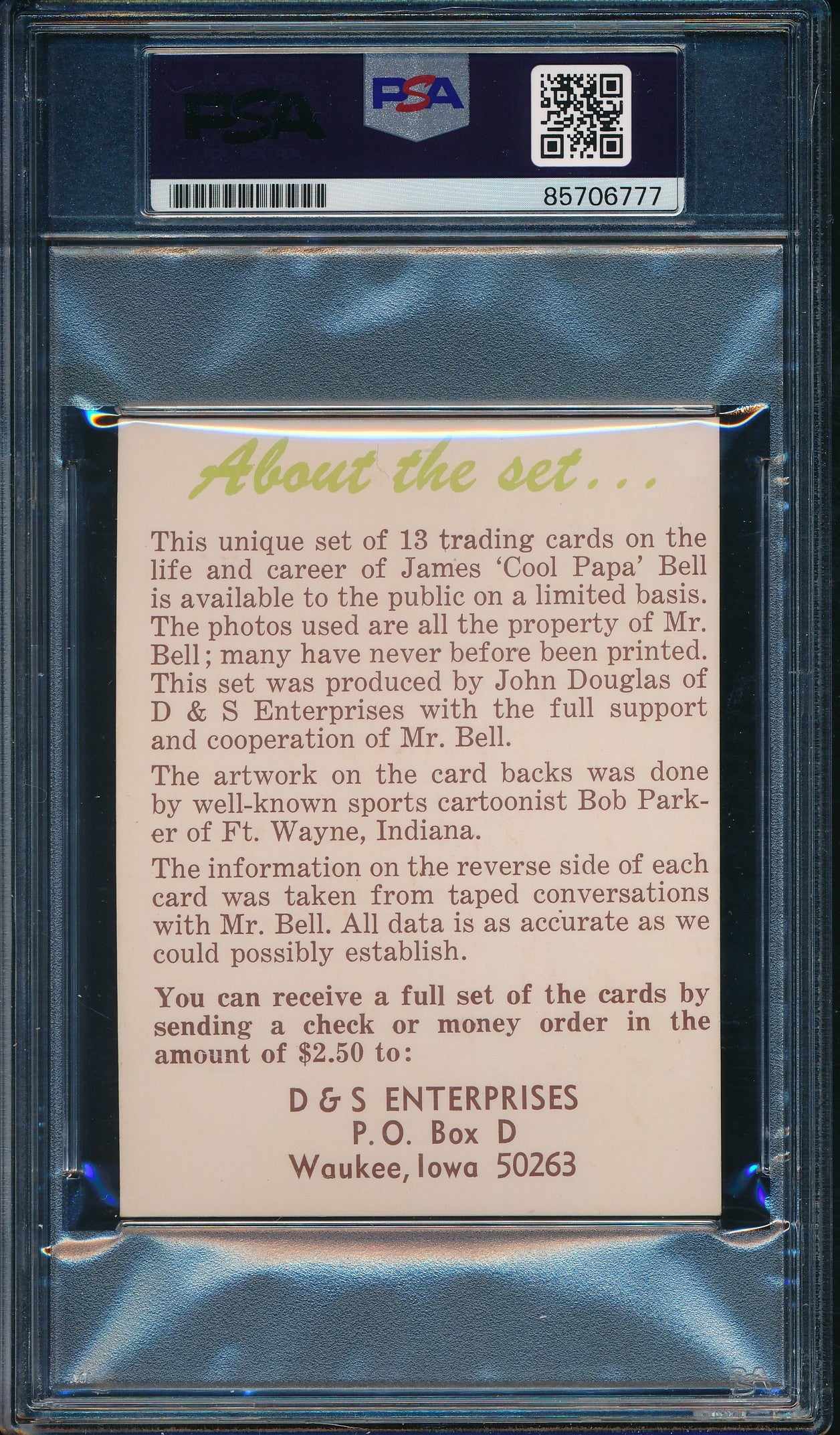 1976 Douglas/Bell HOF Trading Card Cool Papa Bell Signed/Auto PSA/DNA 203244