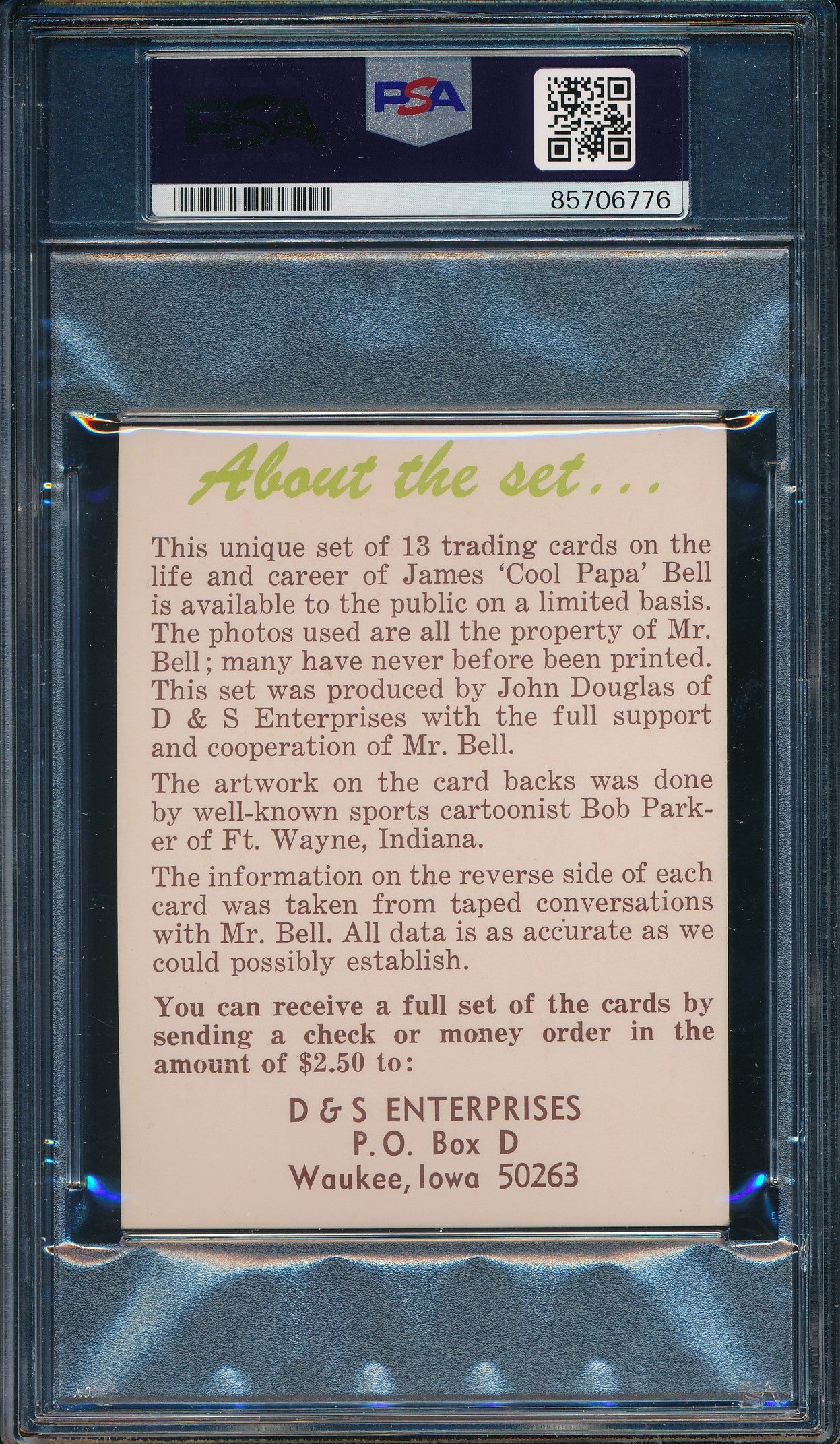 1976 Douglas/Bell HOF Trading Card Cool Papa Bell Signed/Auto PSA/DNA 203249