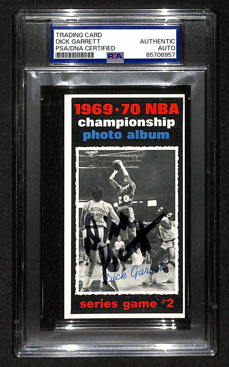 1970 Topps Dick Garrett  PSA/DNA Signed/Auto Card BA204128