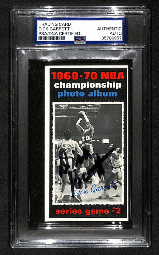 1970 Topps Dick Garrett  PSA/DNA Signed/Auto Card BA204128