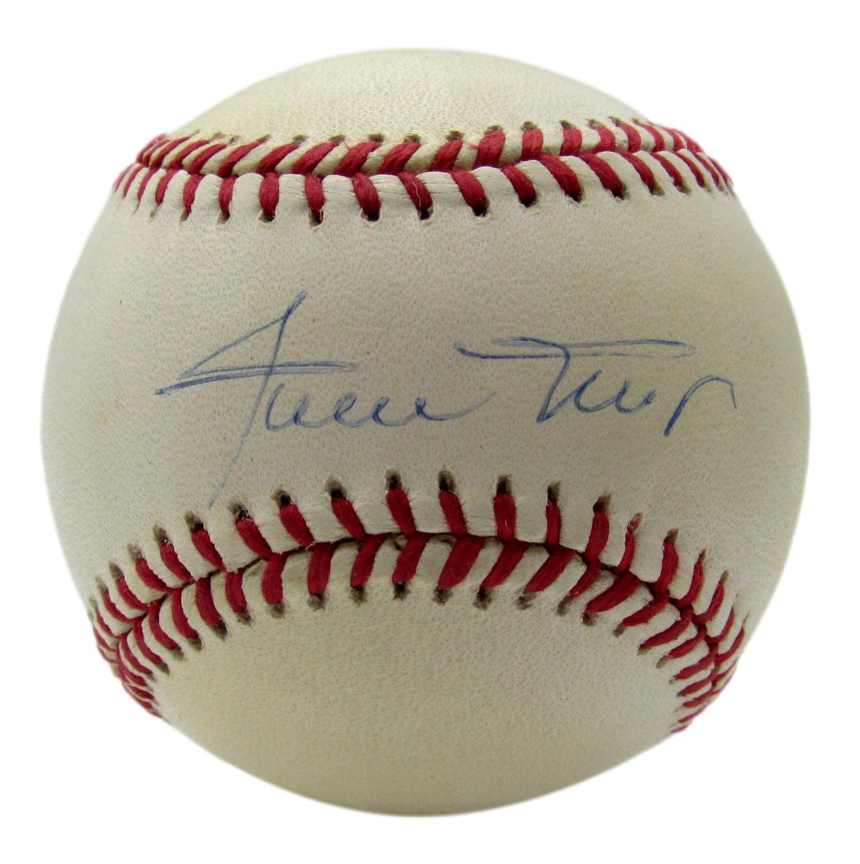 Willie Mays HOF Signed/Auto ONL Baseball San Francisco Giants PSA/DNA 203647
